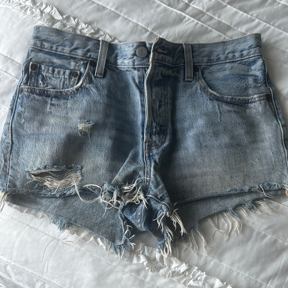 Levi Jean Shorts!